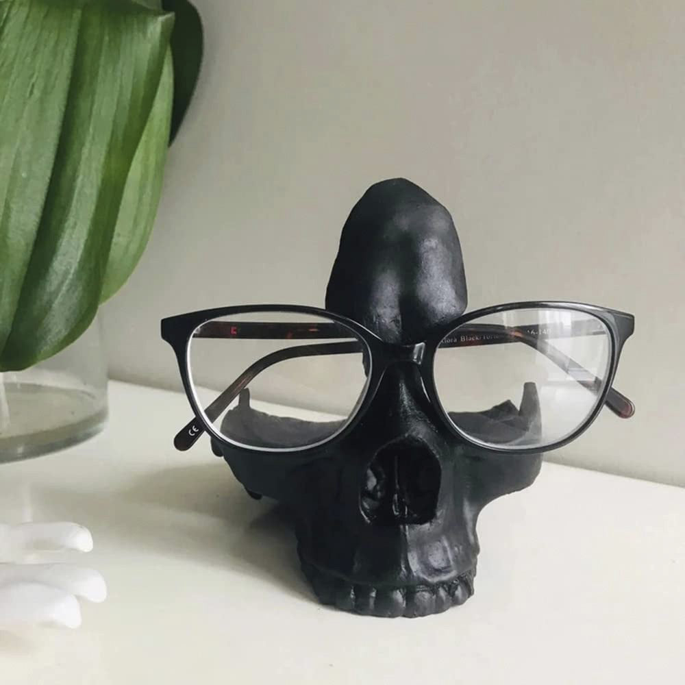 1pc Gothic Skull Glasses Holders, Skull Statues Eyewear Stand Crafts Tabletop Desktop Ornament, For Home Office Room Decor Birthday Halloween (4.8*5.6*5.6in), Day Of The Dead Decor