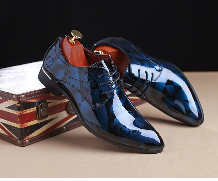 Luxury Mens Leather Shoes Retro Carved Lace-up Brogue Oxford Wedding Men Dress Shoes Male Formal Business Gentleman Office Shoes